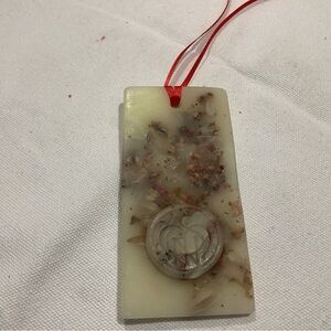 Santa Maria Novella. Pre-owned, vintage. Rosa Novella Wax Tablet. Beautiful!